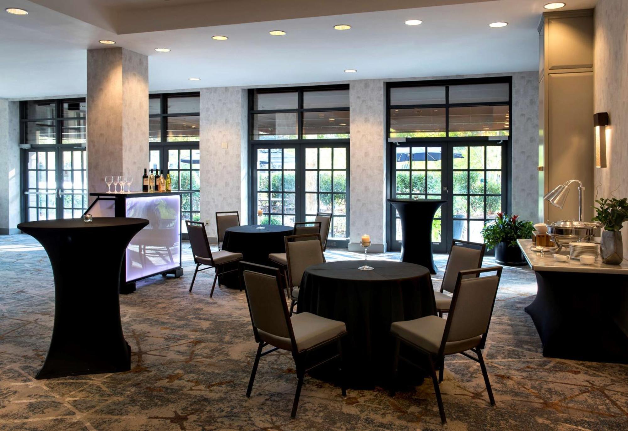 Embassy Suites By Hilton Bethesda Washington Dc Exterior foto