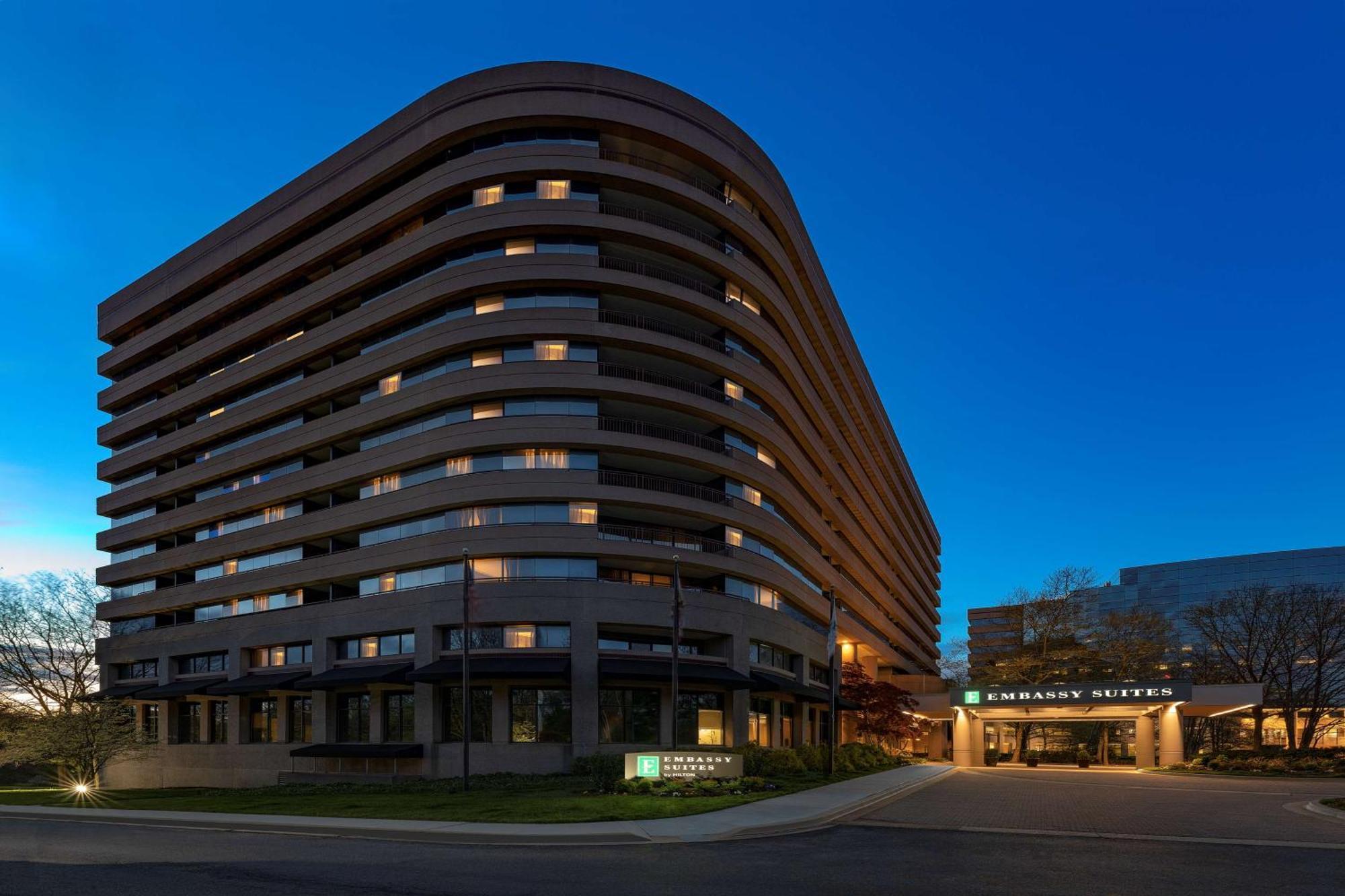 Embassy Suites By Hilton Bethesda Washington Dc Exterior foto